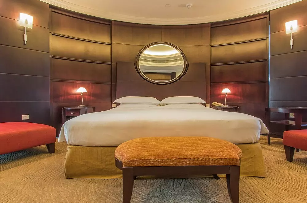 سوئیس اوتل المروج دبی ، زیما سفر